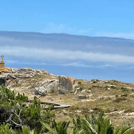 Mar De Queiruga: 12 Nadelas Porto do Son