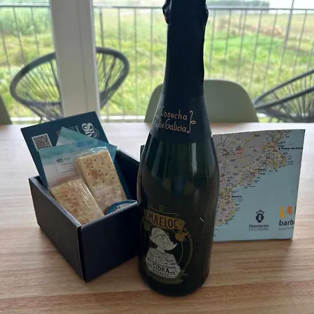 Mar De Queiruga 12 Nadelas *