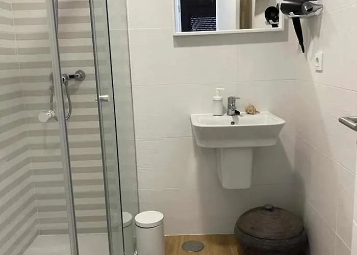 Mar De Queiruga 12 Nadelas